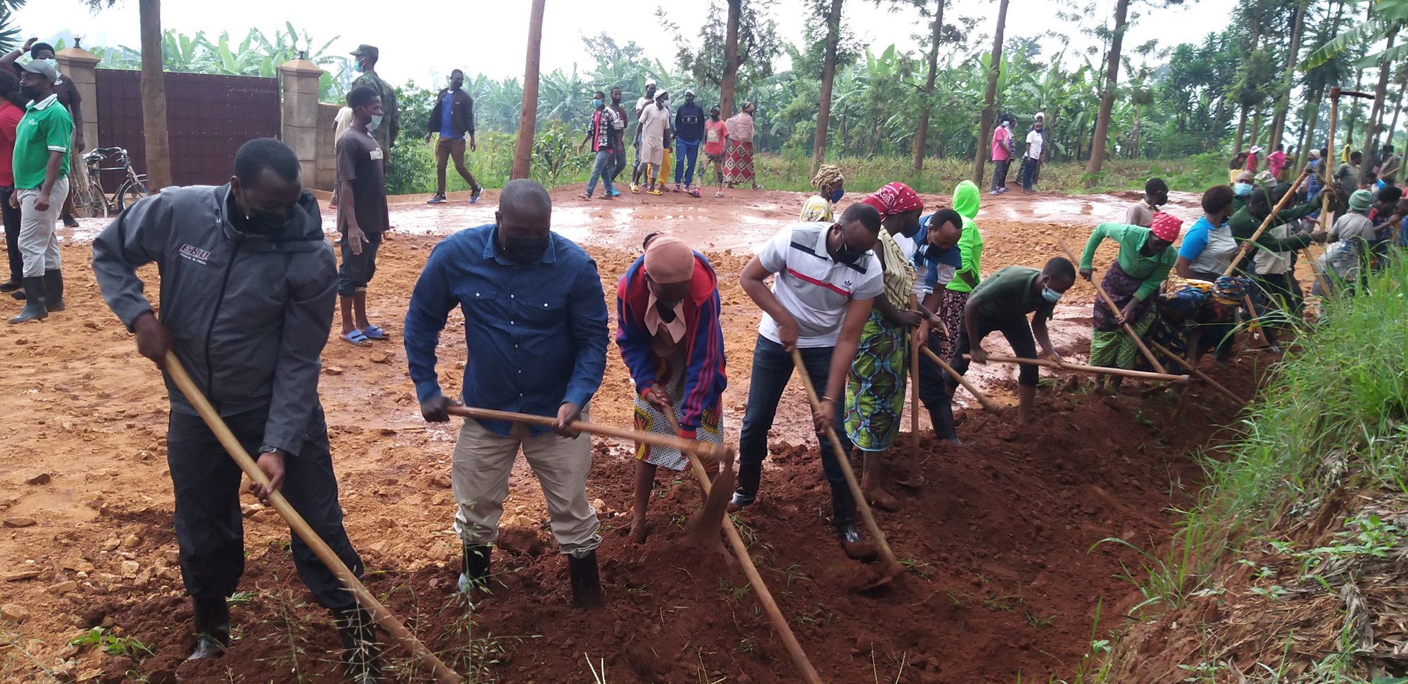Minisitiri Gatabazi yasabye abayobozi gutegura neza Umuganda Rusange