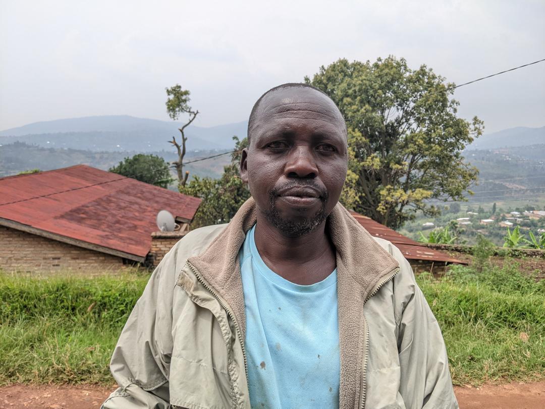 Nyamagabe: Umuturage arashinja abayobozi gutanga ibyangombwa mu buryo binyuranyije n'amategeko