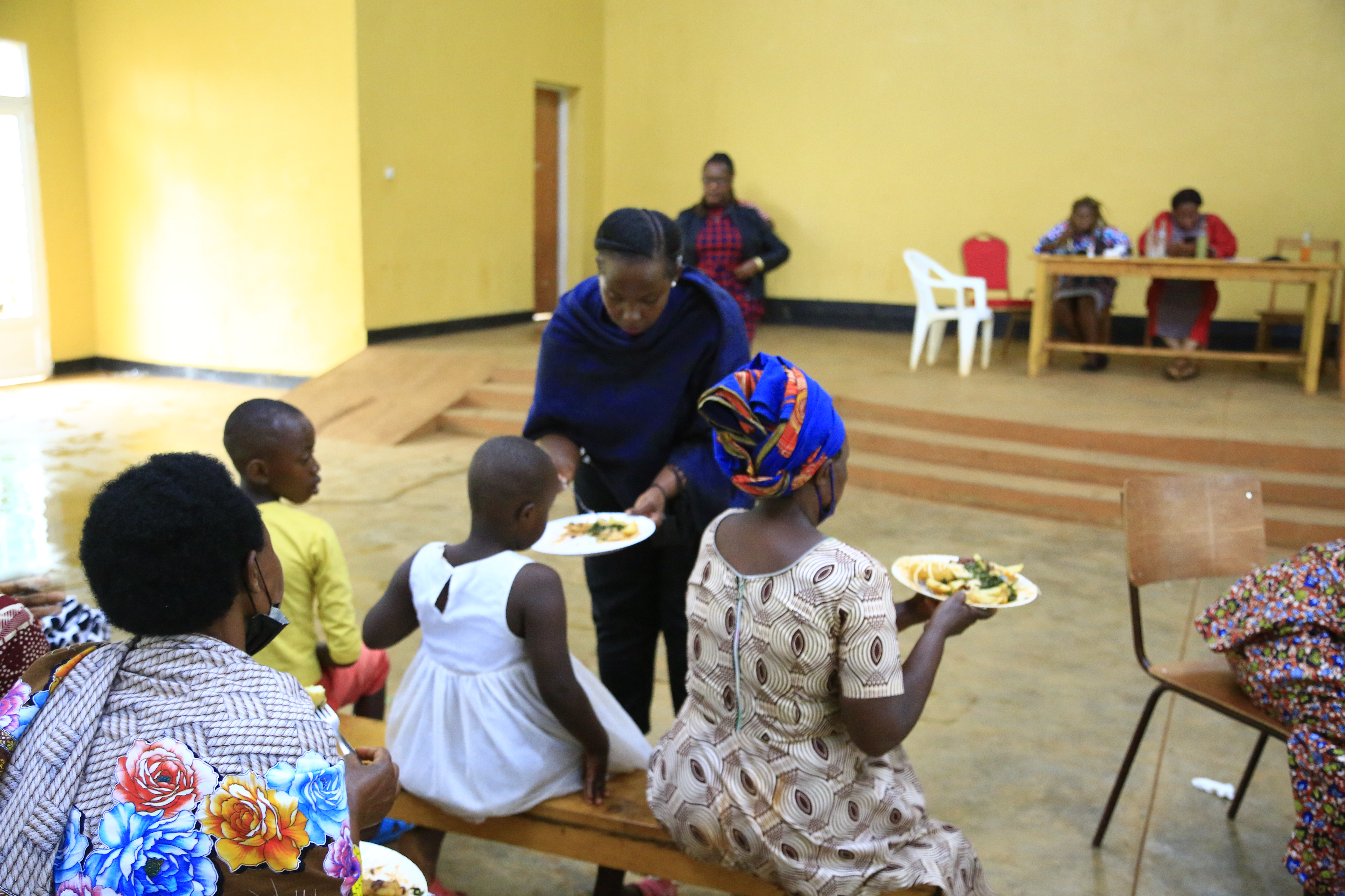 Umuryango Living Channel Services wahamagariye indi miryango kwibuka gusangira Pasika n'abana bafite ubumuga batitaweho