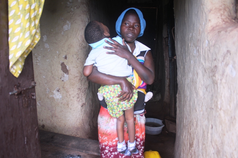 Ubuzima bukarishye bwa Masengesho ufite umwana wavukanye ubumuga akaba yarabuze uko amuvuza 