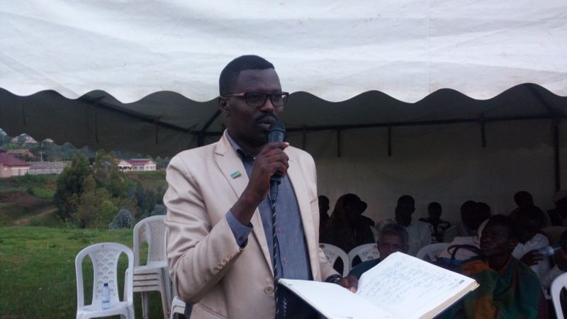 Nyaruguru: Antoine Bisizi wari Visi Meya ushinzwe ubukungu nawe yeegujwe, ni akahe karere gakurikiyeho mu kweguza abayobozi