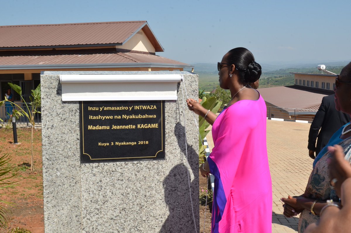 Bugesera: Madamu Jeannette Kagame yatashye Urugo Impinganzima rwo gutuzamo Intwaza