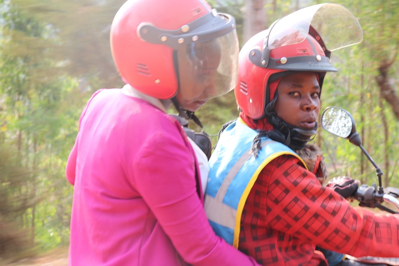 Huye: Byinshi kuri Mutesi Nyirampeta utunzwe no gutwara moto