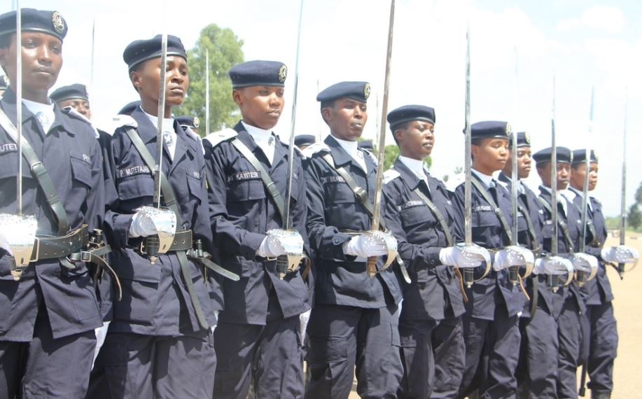 Polisi Y'u Rwanda Yungutse Abofisiye Bato 413