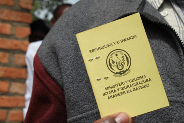 Ba rwiyemezamirimo bibye imisanzu y'ubwisungane mu kwivuza barimo kuyishyura