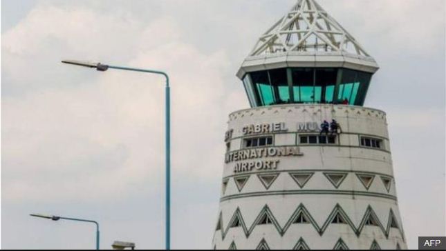 Abarwaniye ubwigenge bwa Zimbabwe barasaba ko izina rya Mugabe risibwa ku kibuga cy'indege