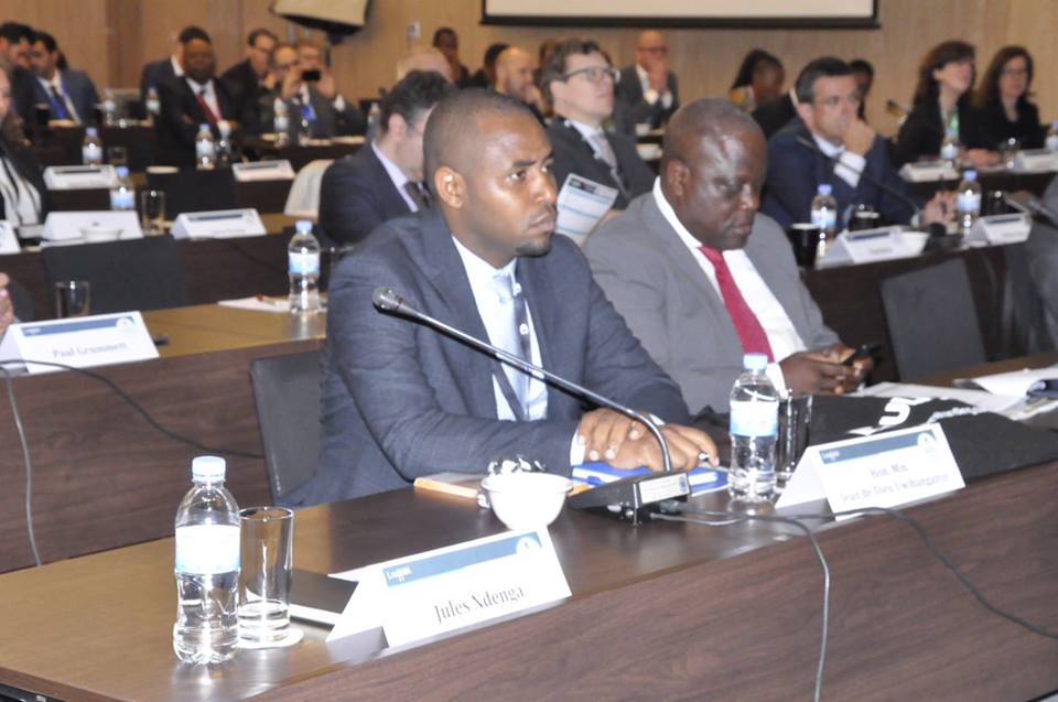 U RWANDA RURASHAKA KUBA IZINGIRO RY'IBIJYANYE N'UBWIKOREZI BWO MU KIRERE MU KARERE