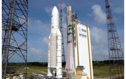 HAGIYE KOHEREZWA MU KIRERE ICYOGAJURU KIZAKWIRAKWIZA INTERNET MU MASHURI YO MU RWANDA