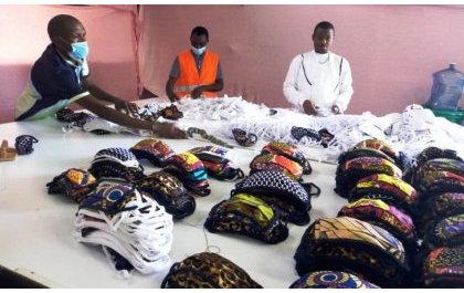 Kutagera ku ntego byihaye byatumye ibigo bikora udupfukamunwa byongerwa