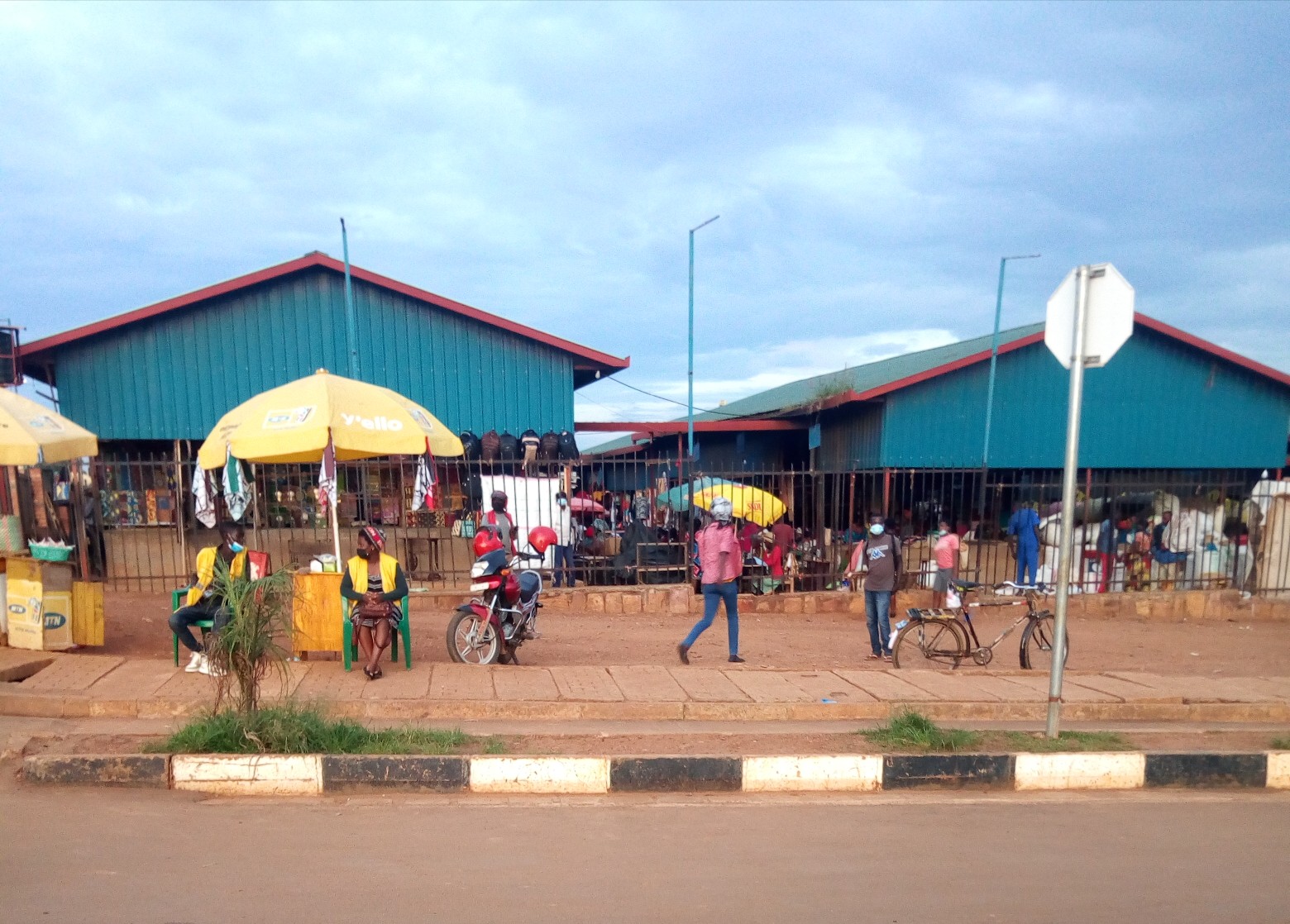 Kicukiro: Hari abacuruzi batarasobanukirwa uko babona inguzanyo mu Kigega Nzahurabukungu