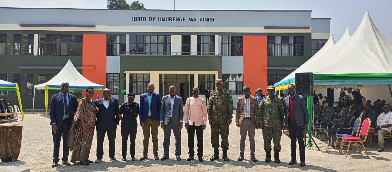 Musanze: Abatuye Kinigi barasaba abayobozi gutanga serivisi zijyanye n'ibiro bishya bimukiyemo
