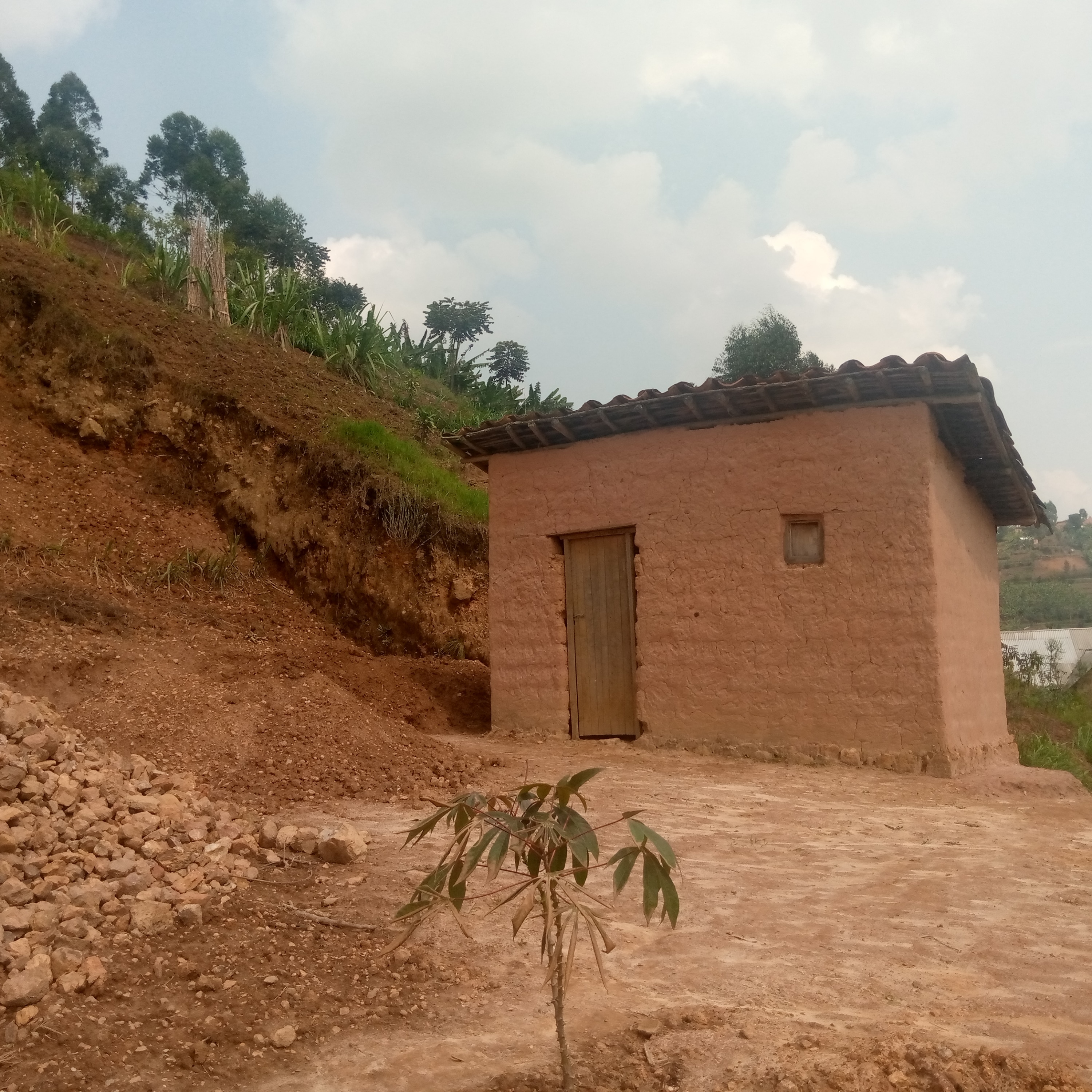 Gakenke: Ikibazo cy'imyumvire ku basigaye mu manegeka gishobora guteza akaga