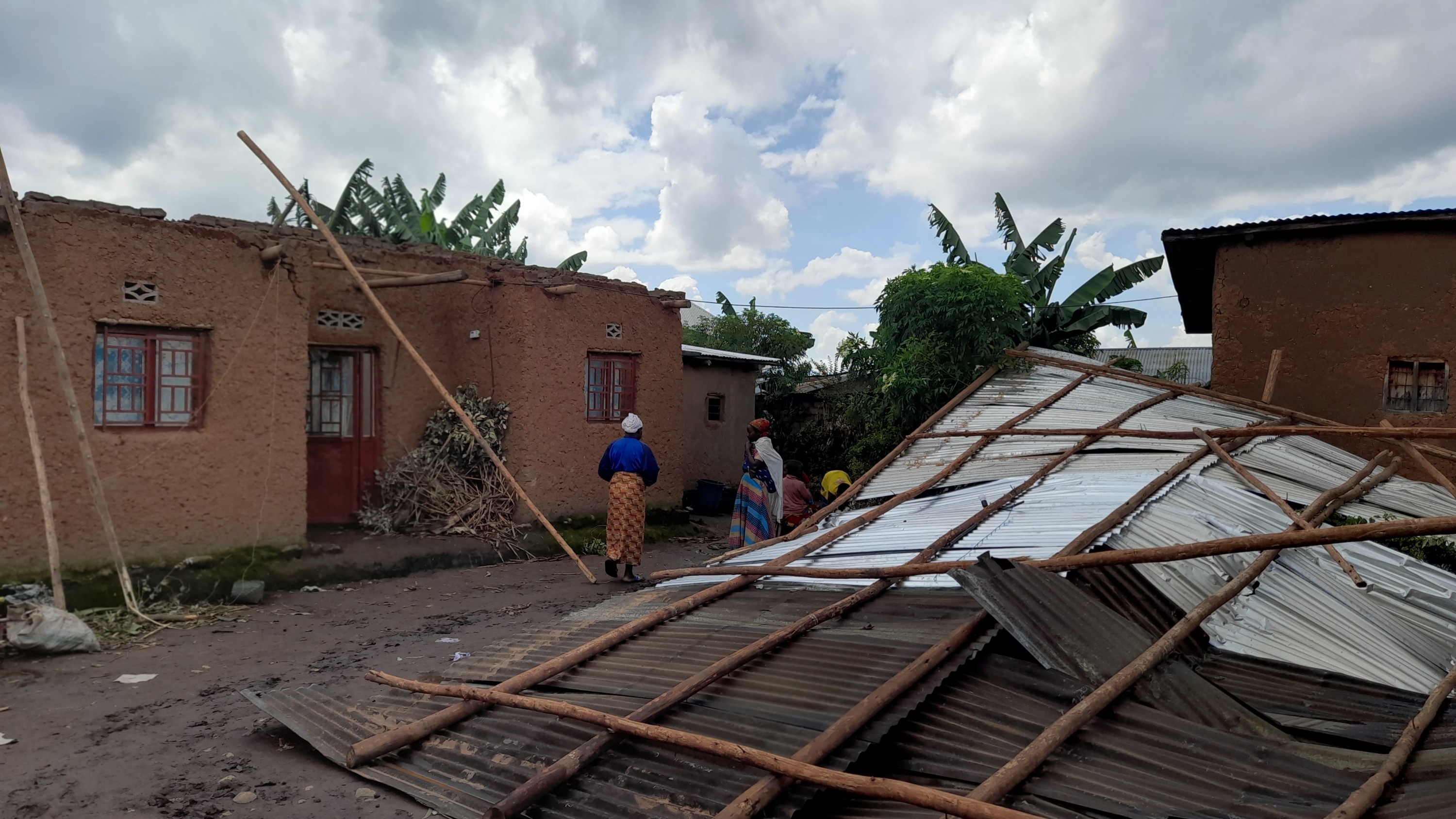 Musanze: Imvura idasanzwe yangije imitungo ikomeretsa bamwe