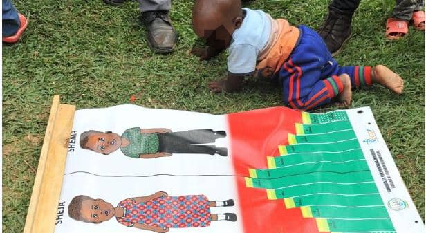 Guverineri Nyirarugero yatunze agatoki ababyeyi mu kugira uruhare mu igwingira ry'abana