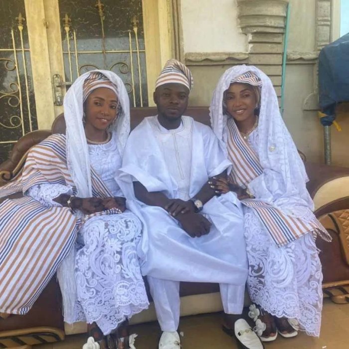 Abakobwa b'impanga bashatse umugabo umwe ku munsi umwe